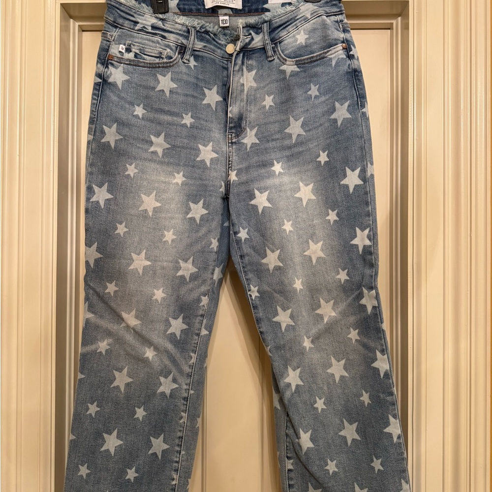 Judy Blue Ankle Cropped Blue Jeans with Star Pattern